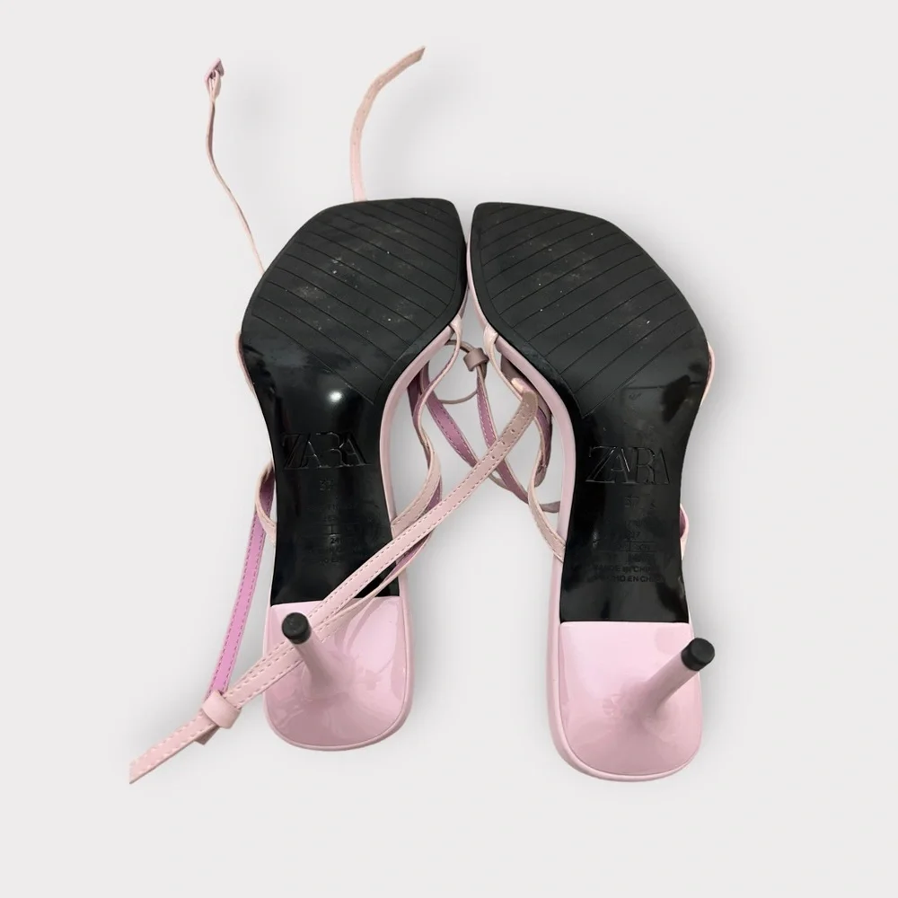 Zara Lilac strappy kitten heels - Picture 7 of 7